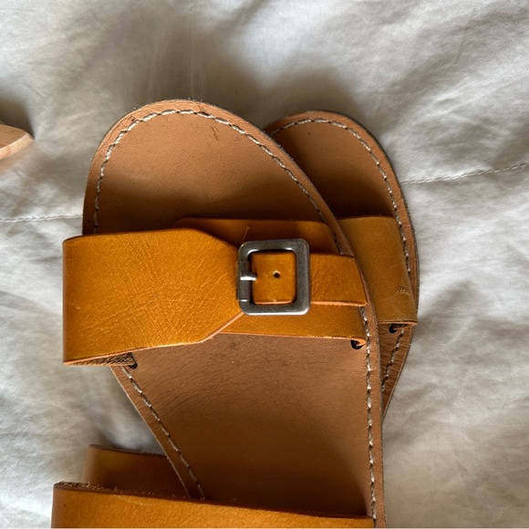 SOLD ON INSTAGRAM -Madewell Buckle Boardwalk Sandal - Picture 6 of 6